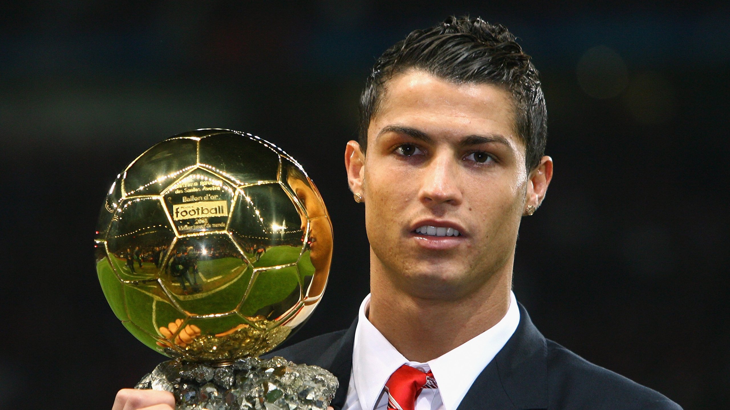 WRC威尔士:泥泞中的勇者挑战极限