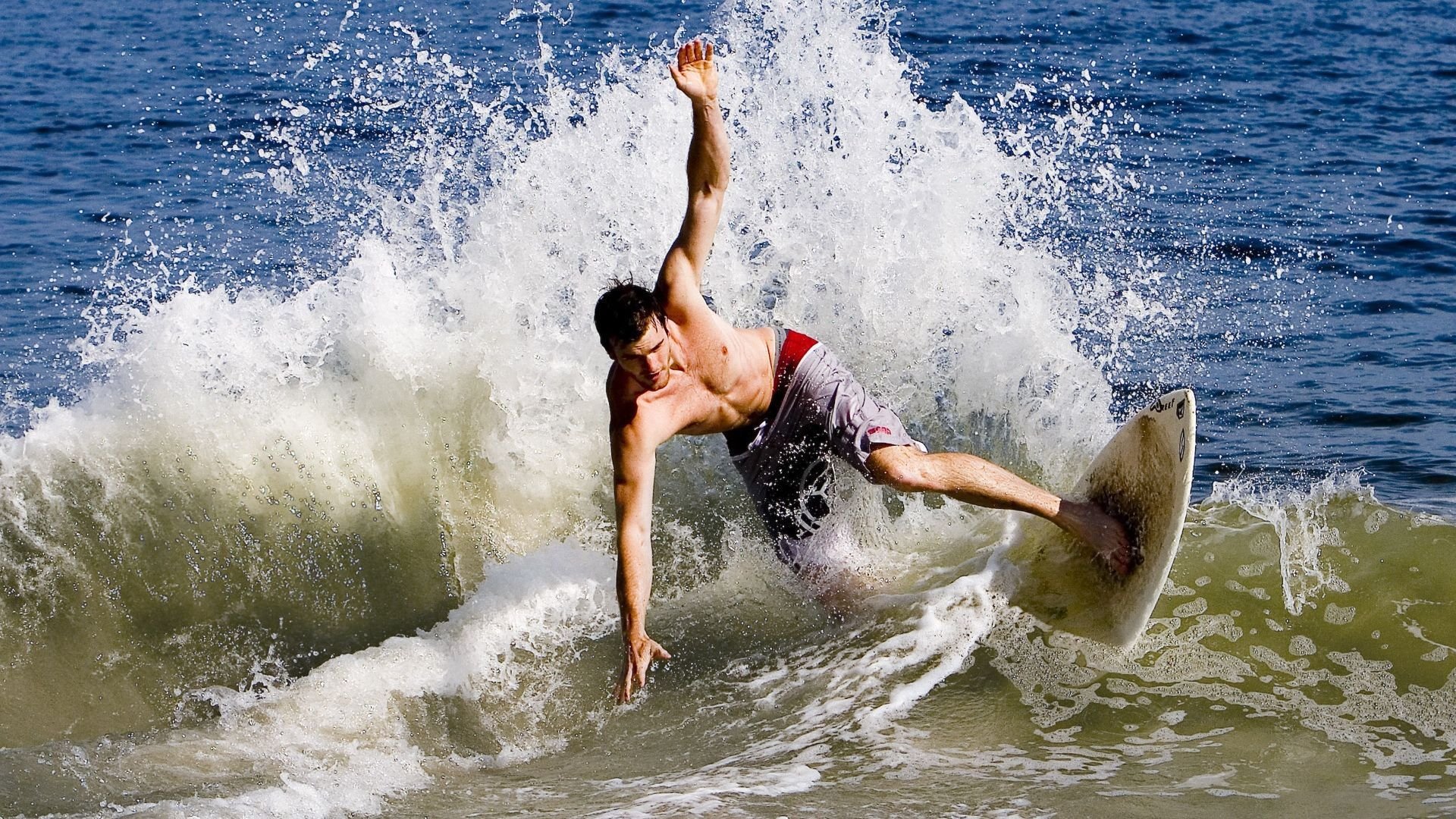 欧洲杯震撼周期：战术变化创造奇迹！，欧洲杯的战况如何